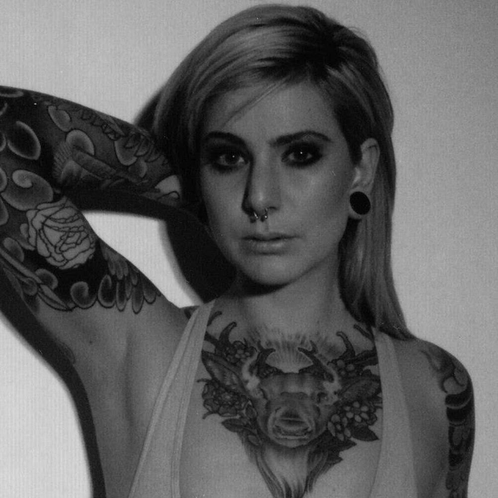 Meet your Posher, Kayla